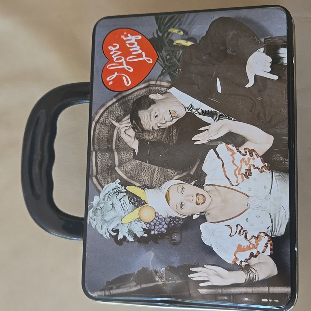 I Love Lucy Lunchbox Banana Fruit Hat Collectible Storage Trinket Tin Handle